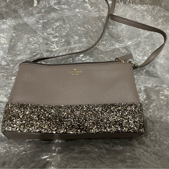 Kate Spade Crossbody - Picture 1 of 5